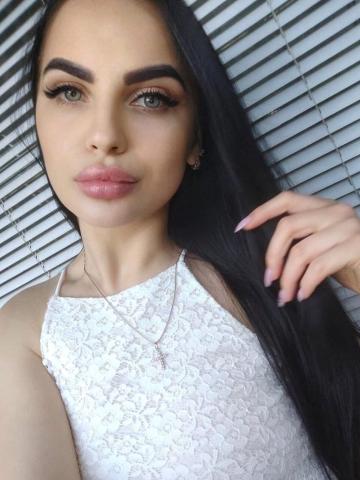 Любовь Новенькая Красотка фото 6